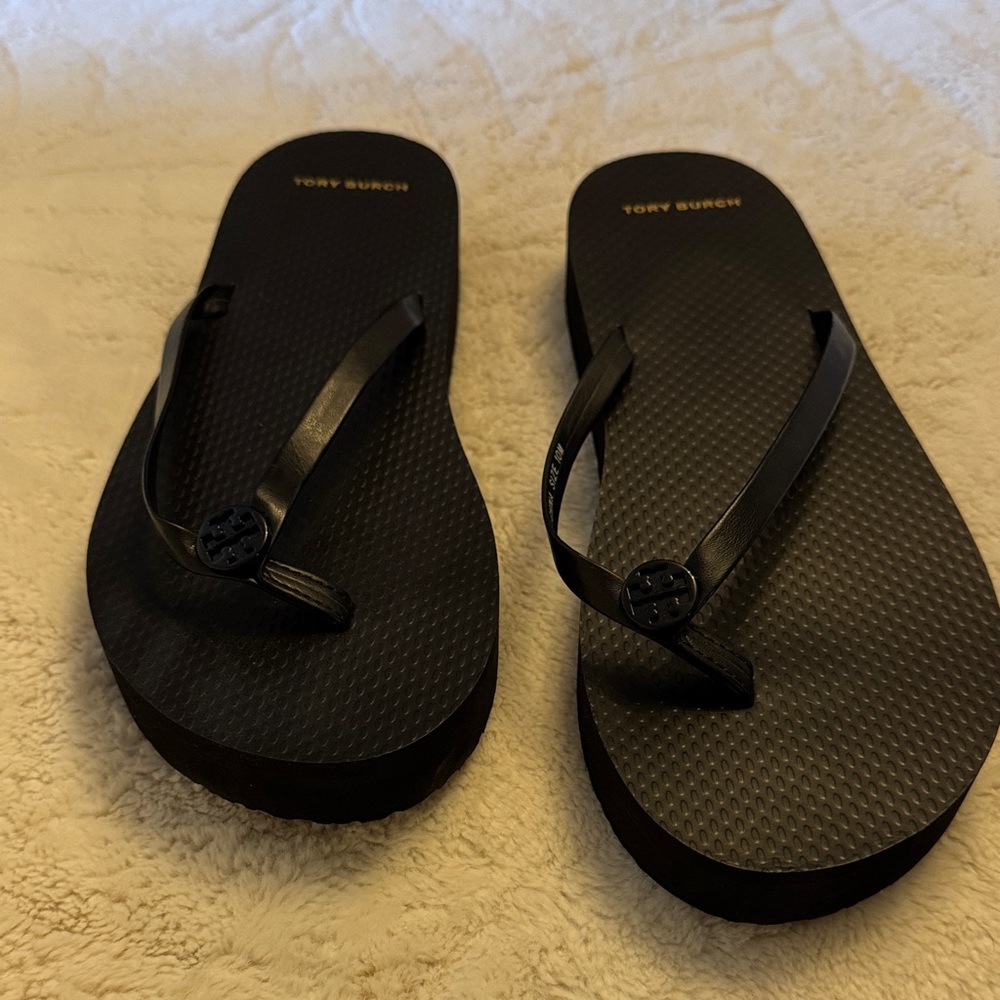 Tory Burch Classic Black Sandals